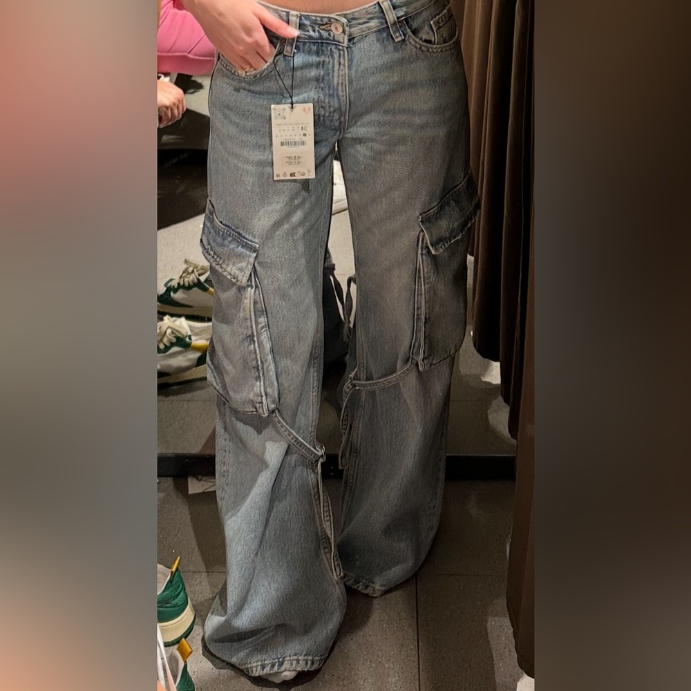 Zara Women's Straight Leg Jeans - Light Blue